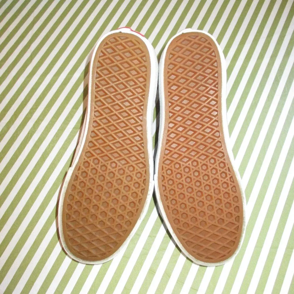 Vans Off the Wall High-Top Sneakers - Picture 9 of 16